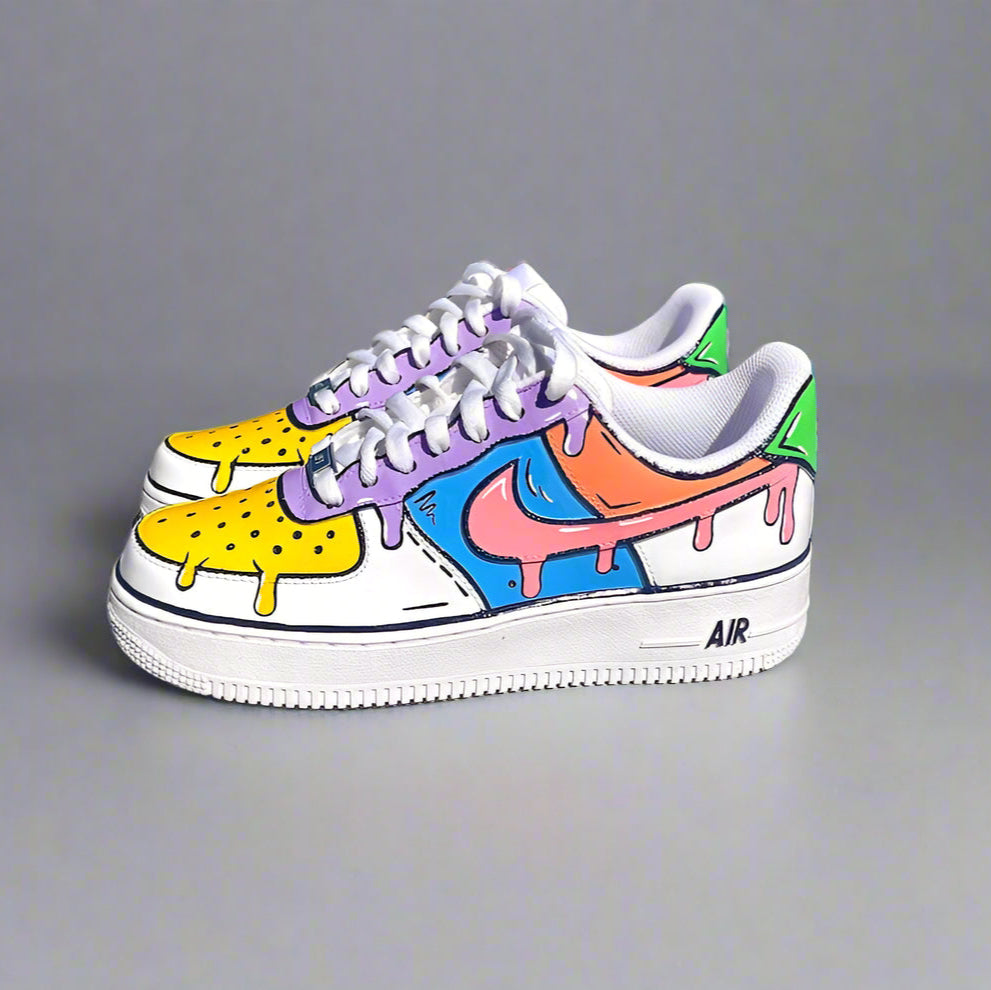 NIKE AIR FORCE 1 COMIC POP STYLE